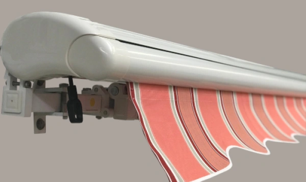 Store banne semi coffre ou cassette