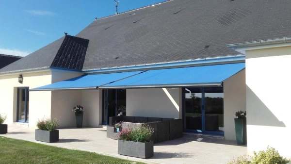 store-exterieur-bleu