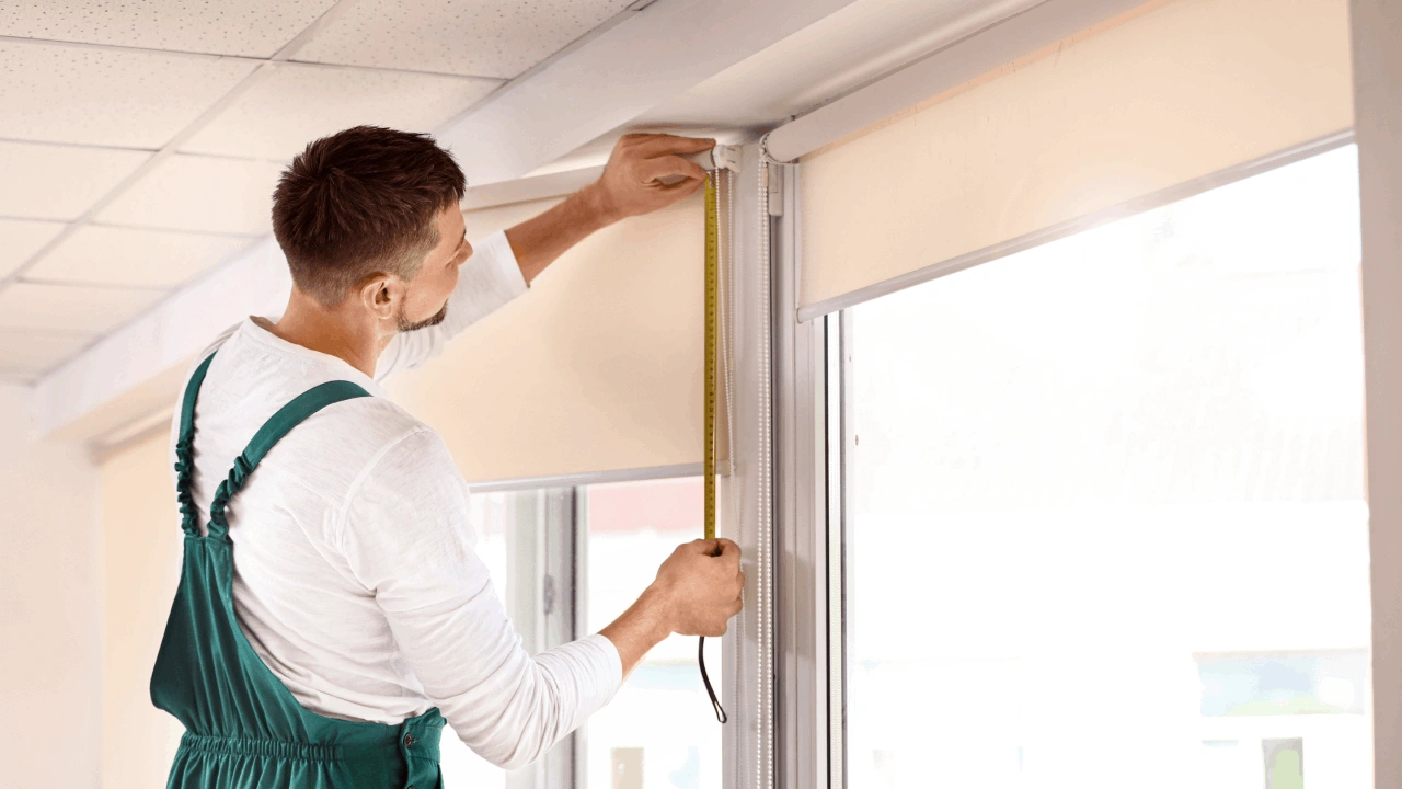 5 raisons de choisir son store intérieur sur mesure