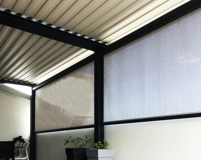 1 pergola bioclimatique saint-pierre