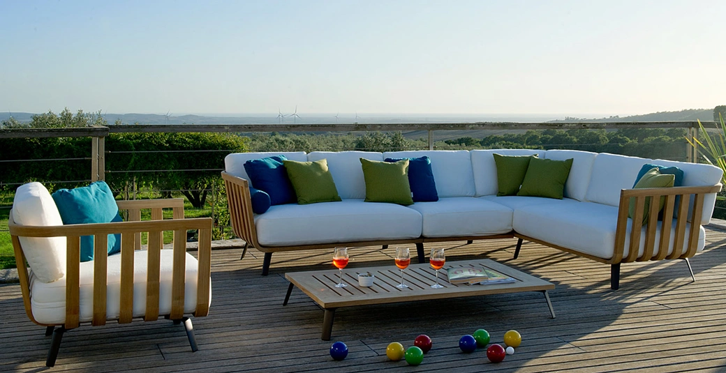 Créez votre espace extérieur grâce au Canapé modulaire !!