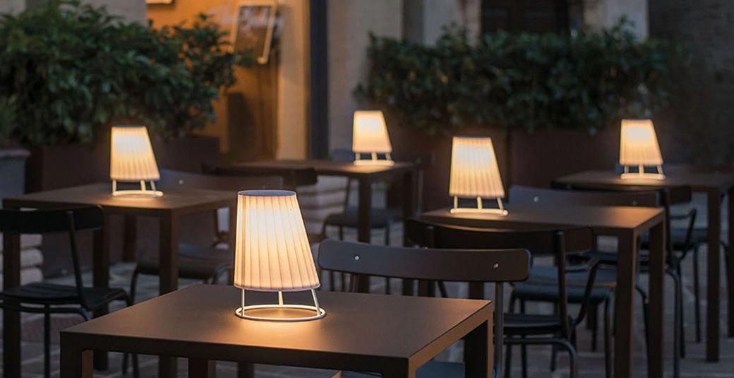 Lampe d’extérieur personnalisable selon vos envies !