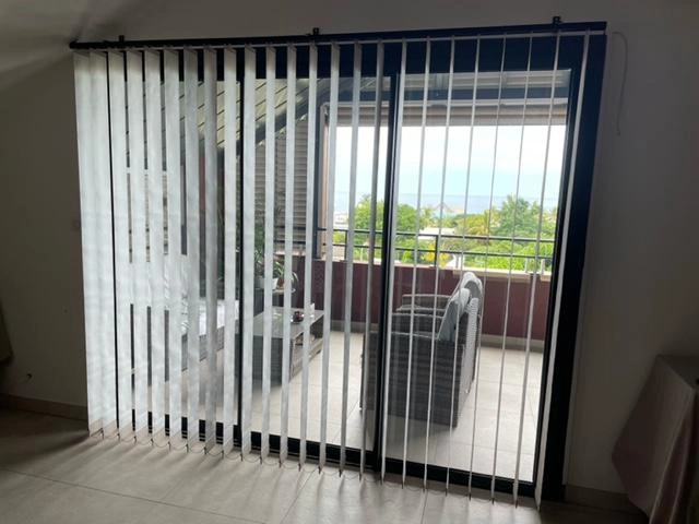 2 store bandes verticales st leu