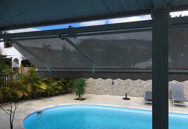 realisation-store-bras-americain-toile-micro-perforee2