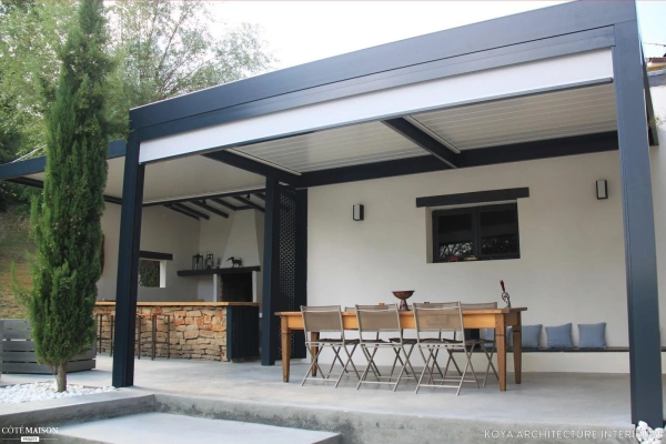 proteger-table-jardin-reunion-pergola