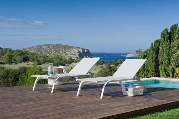 mobilier exterieur de jardin en materiaux de qualite