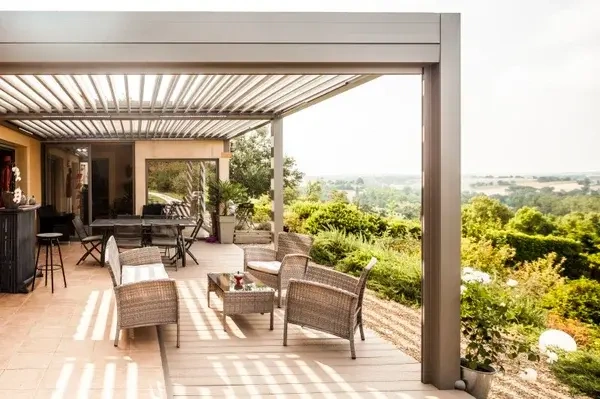 pergola bioclimatique