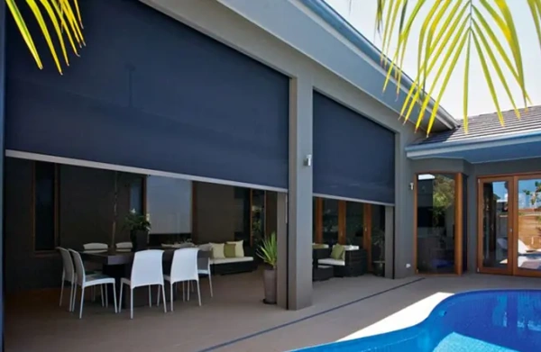 store vertical guidé bleu