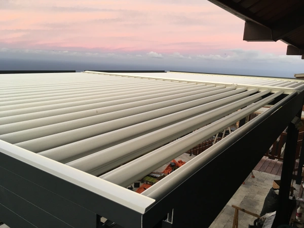 pergola-bioclimatique-diana-dea-lodge