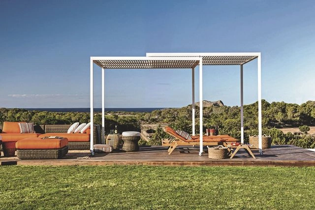 du-mobilier-de-jardin-pour-se-proteger-du-soleil_5641603