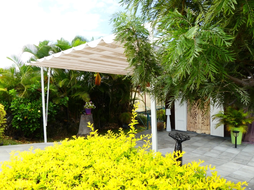 Réalisation pergola AZUR l Saint Gilles les Bains