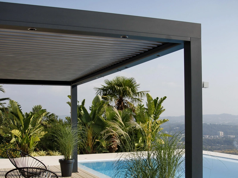 Pergola bioclimatique à la Réunion