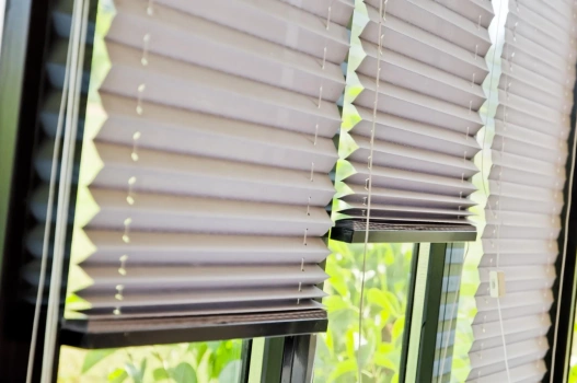 Store-plissé-atelier-du-store-reunion