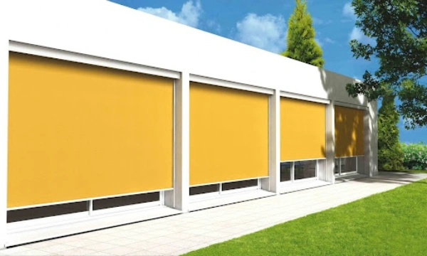 stores vertical guidé