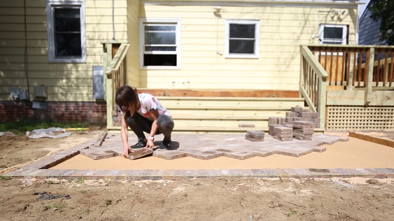Quelle structure au sol faut-il pour installer sa pergola ?